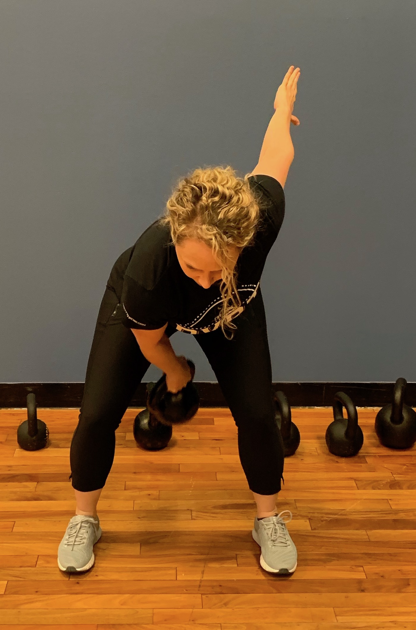 kettlebell swing