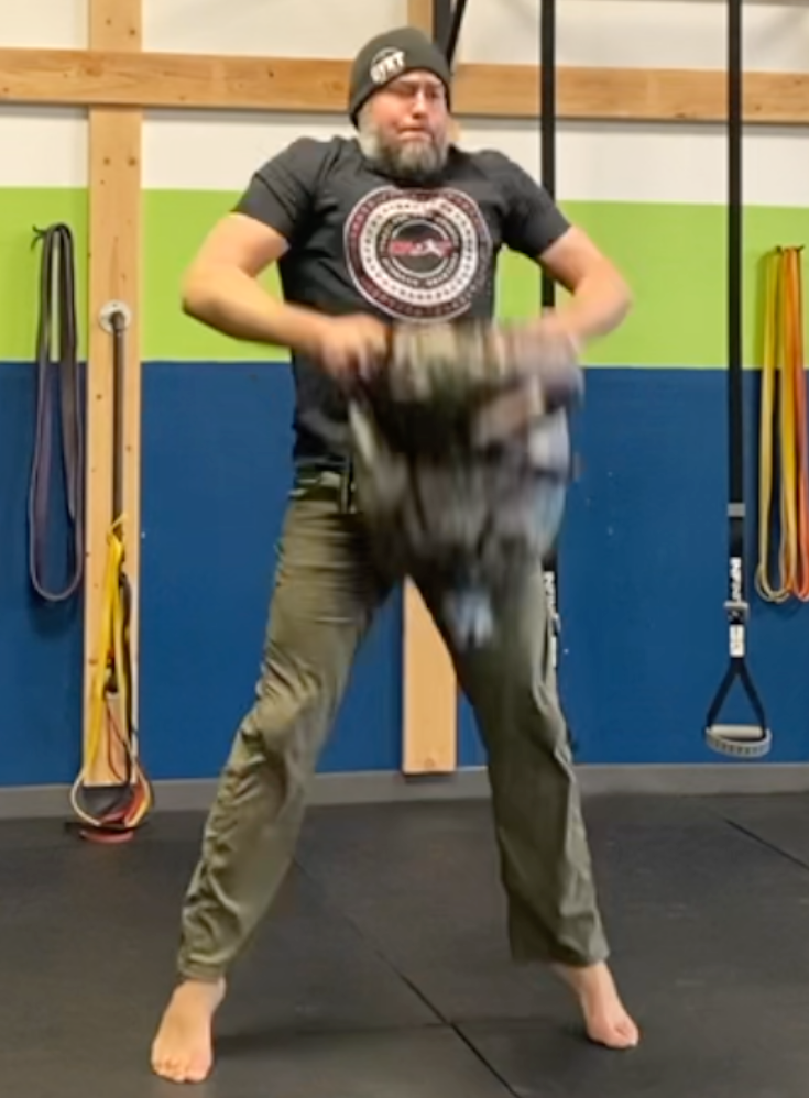 sandbag shoulder toss